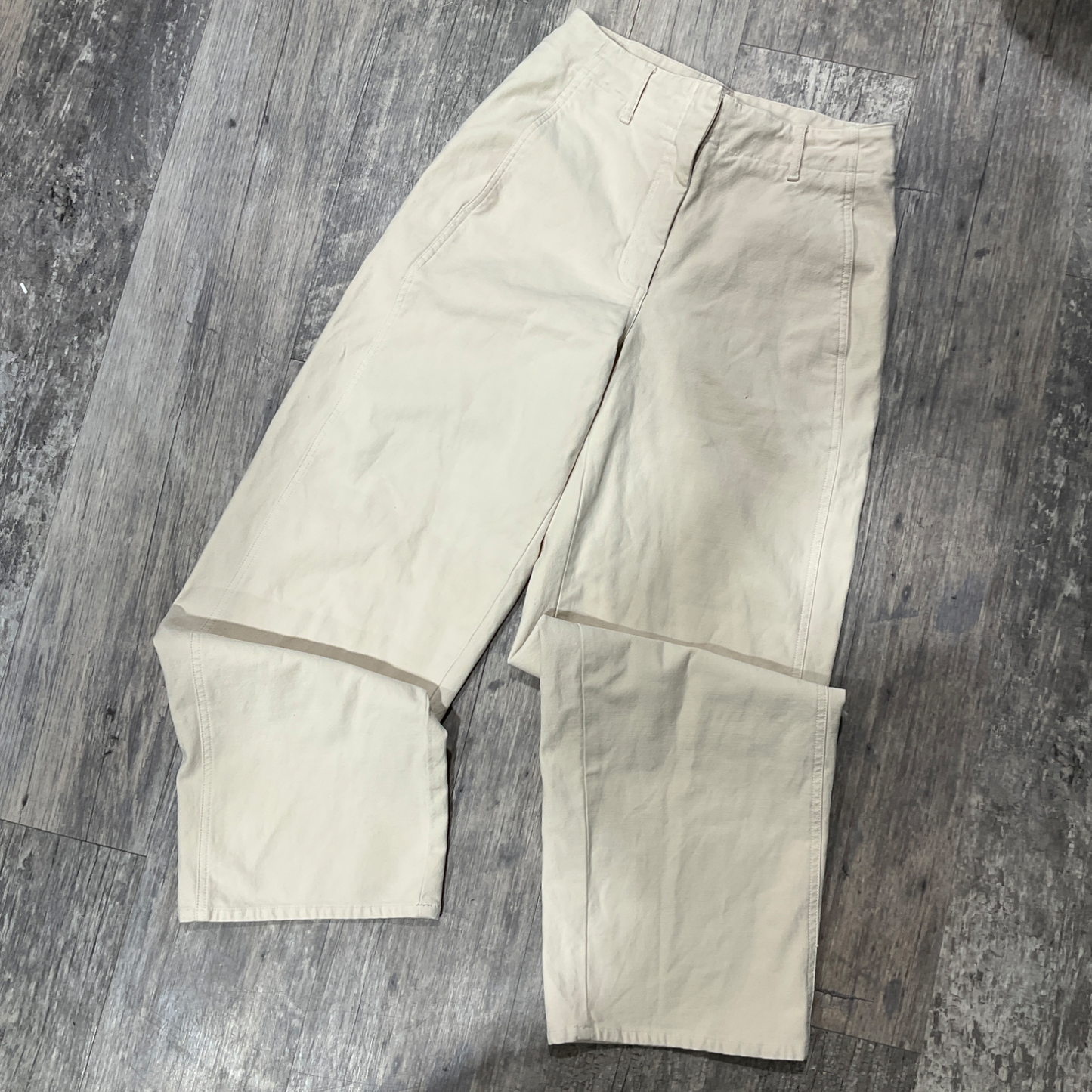 Wilfred Khakis Size 7/8 (29)