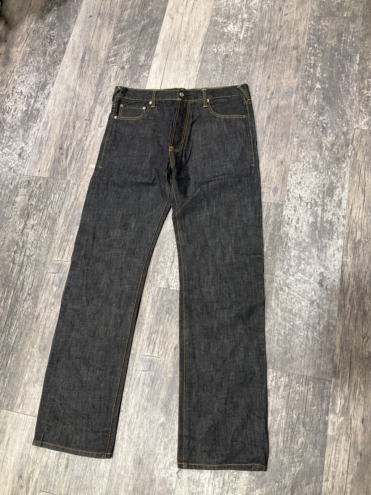 Evisu Khakis Size 36