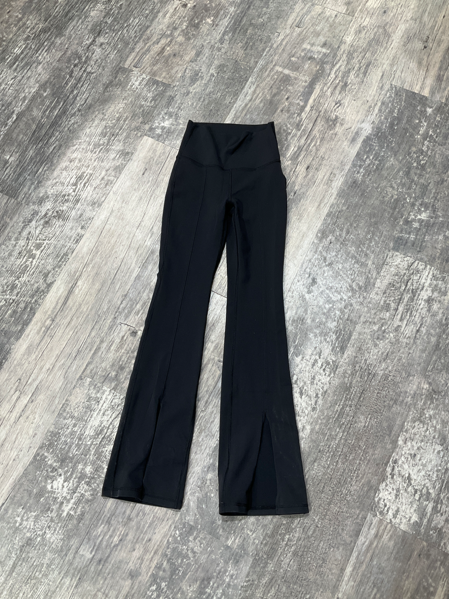 Tna Khakis Size Extra Small