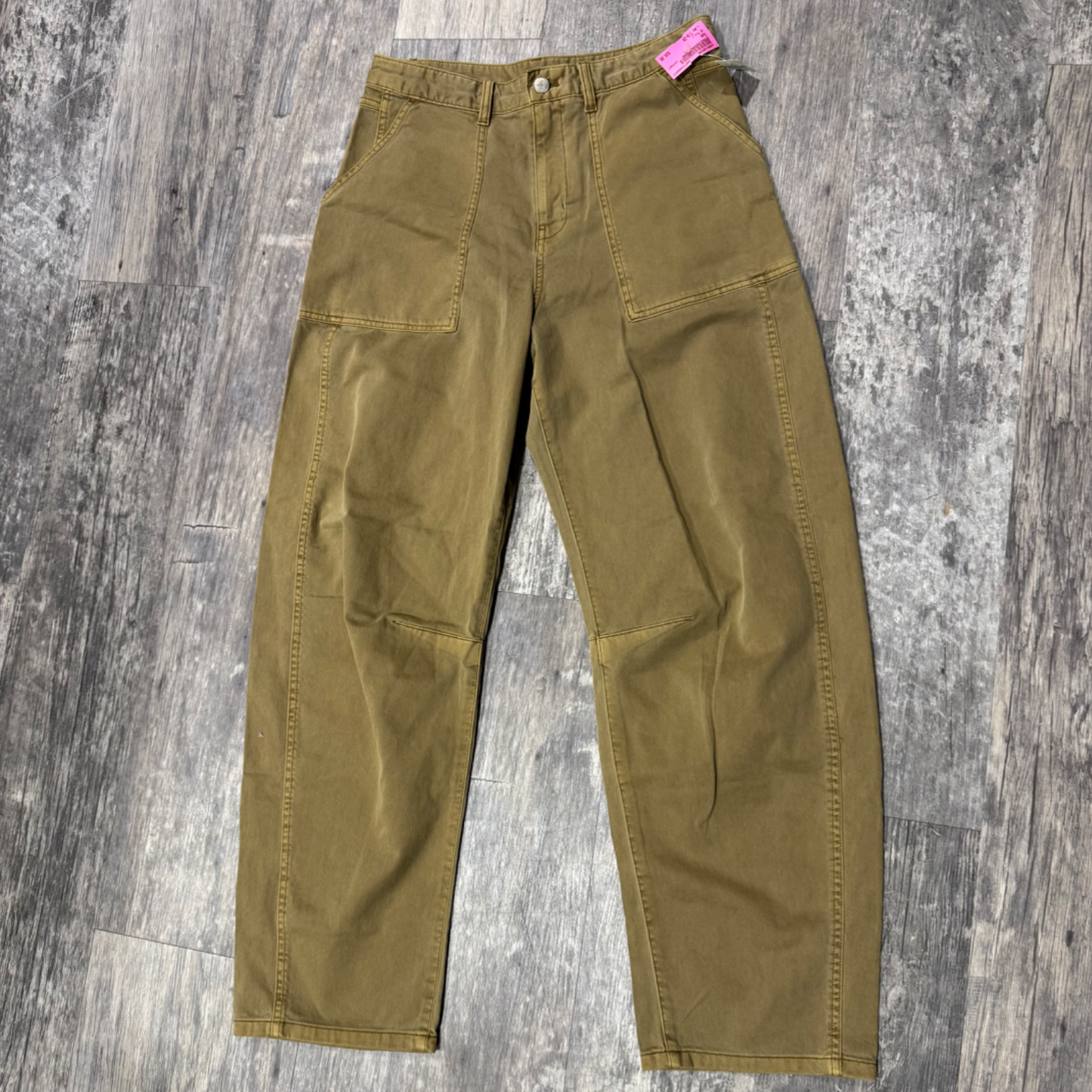 Gap Khakis Size 7/8 (29)