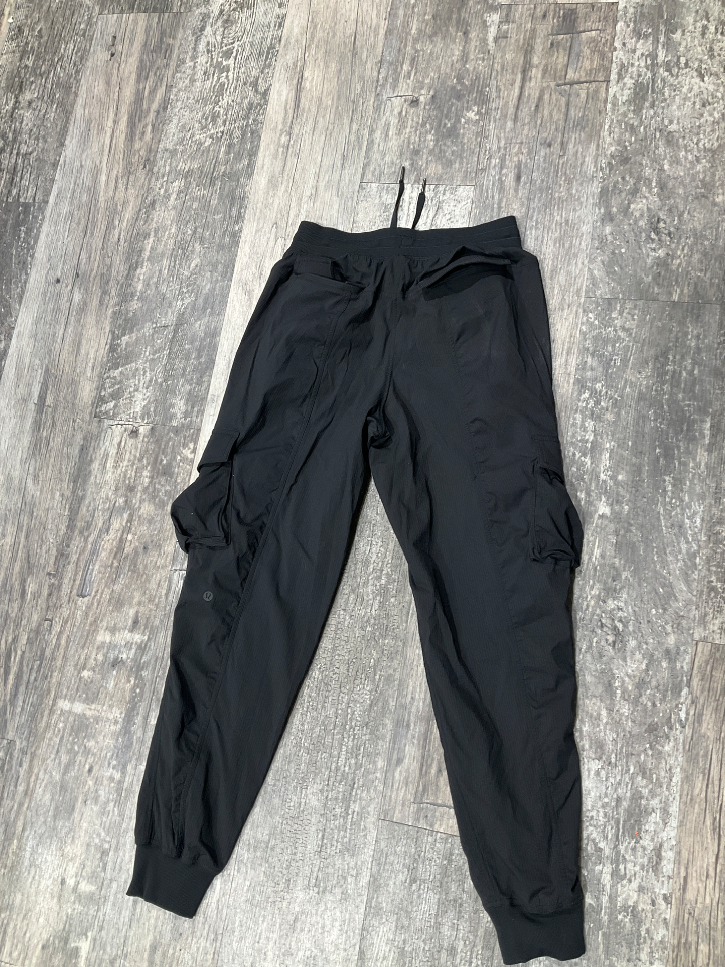 Lulu Lemon Khakis Size 6