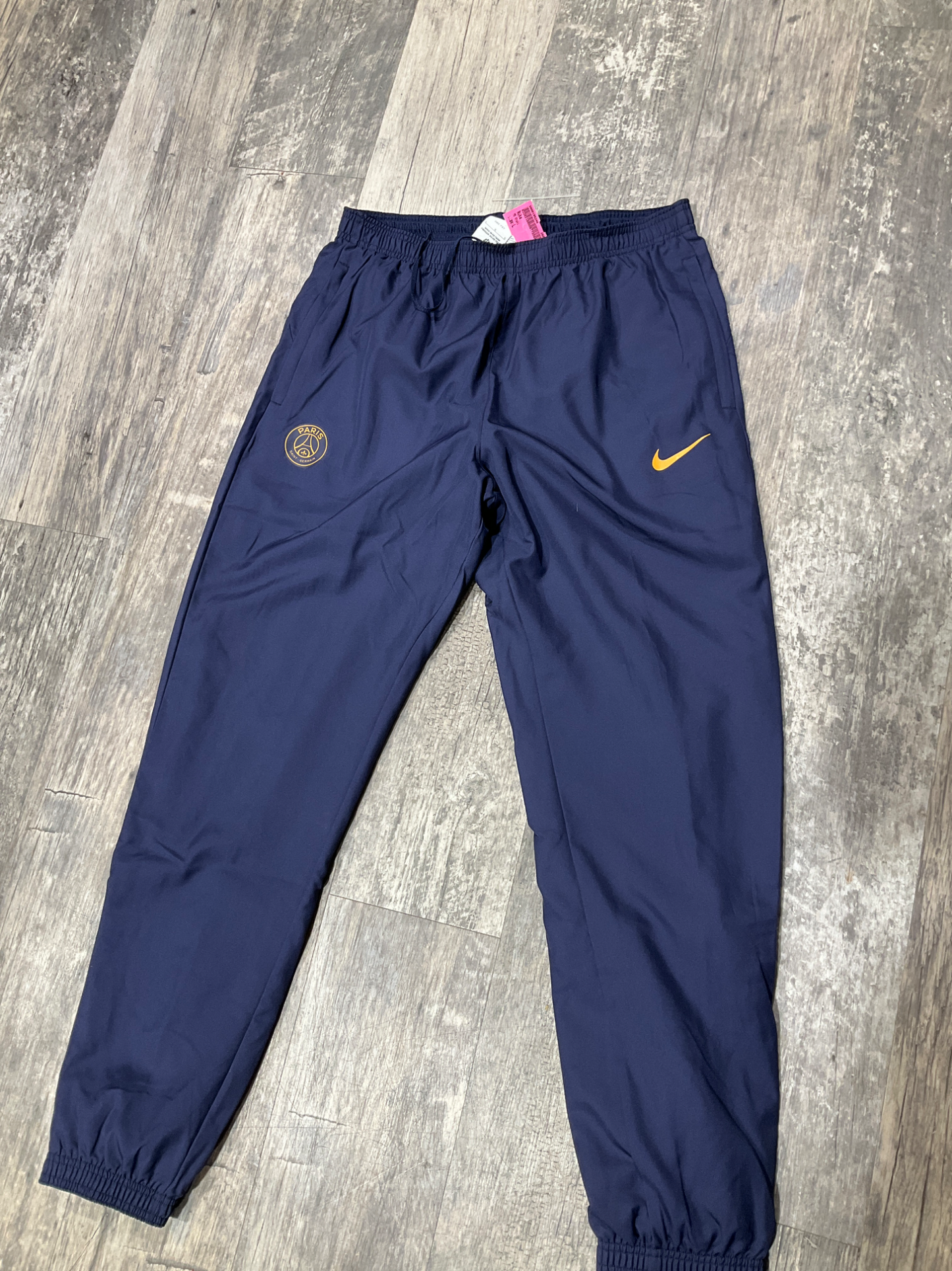 Nike Khakis Size Large