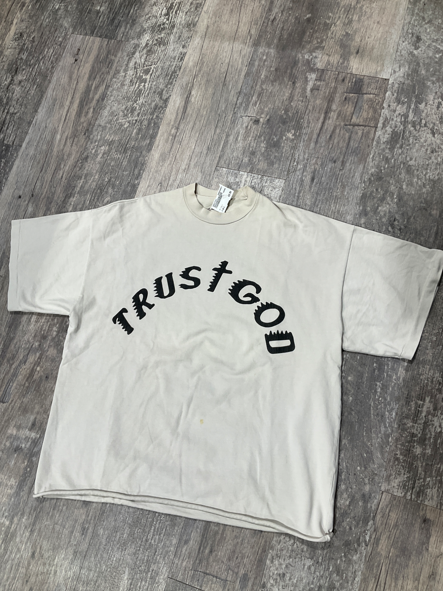 T-shirt Size Large