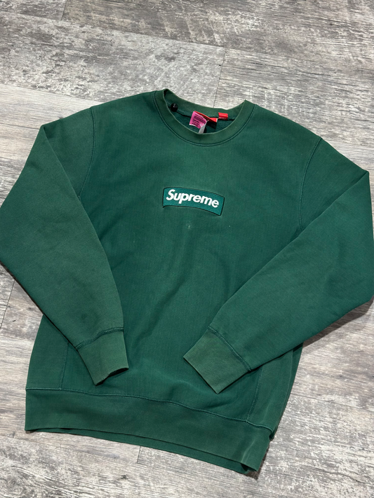 Supreme Sweatshirt Size Extra Large