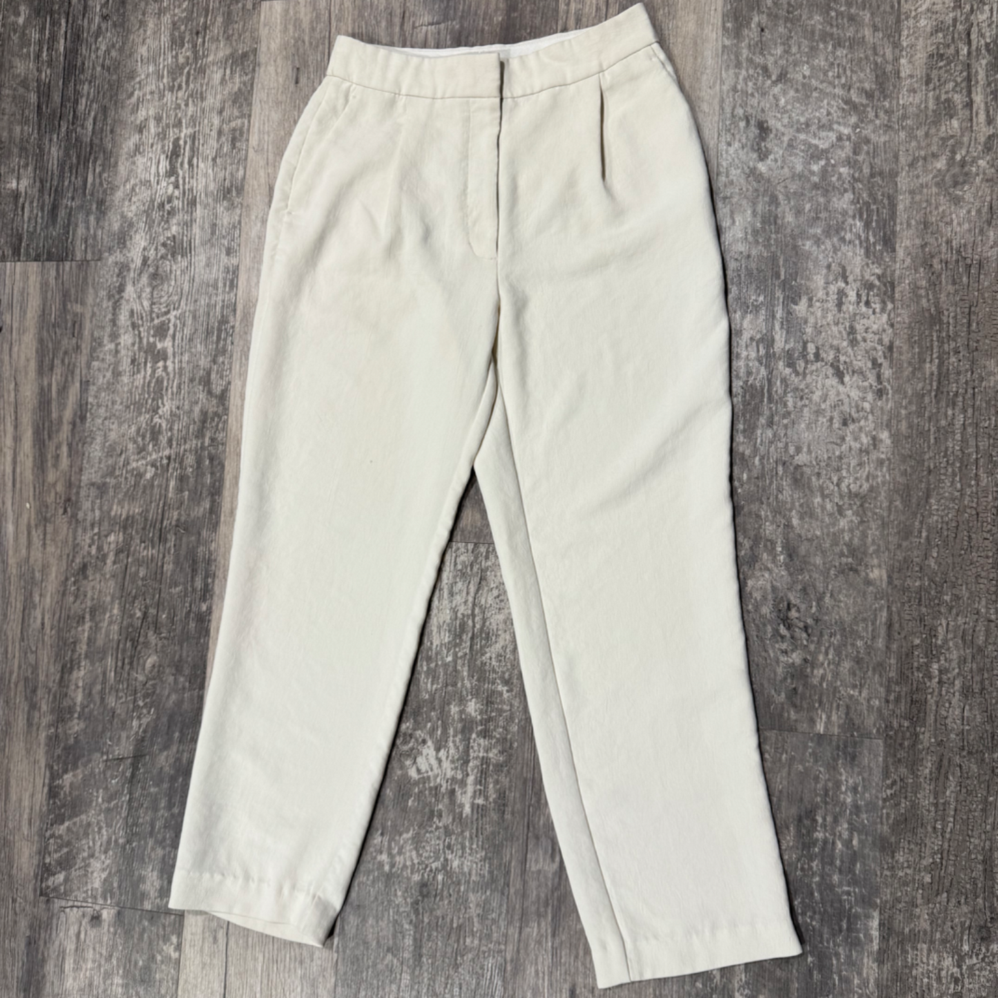 Wilfred Khakis Size 7/8 (29)