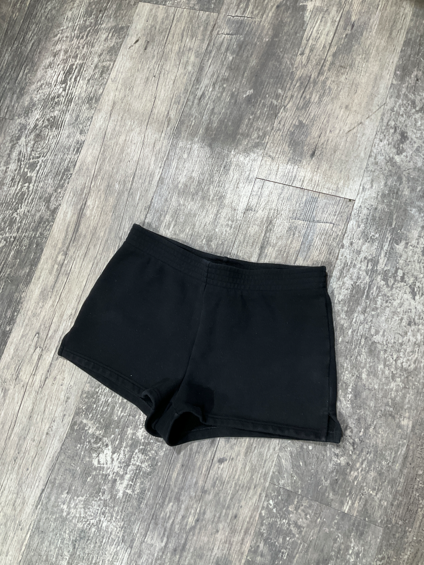 Tna Shorts Size Small
