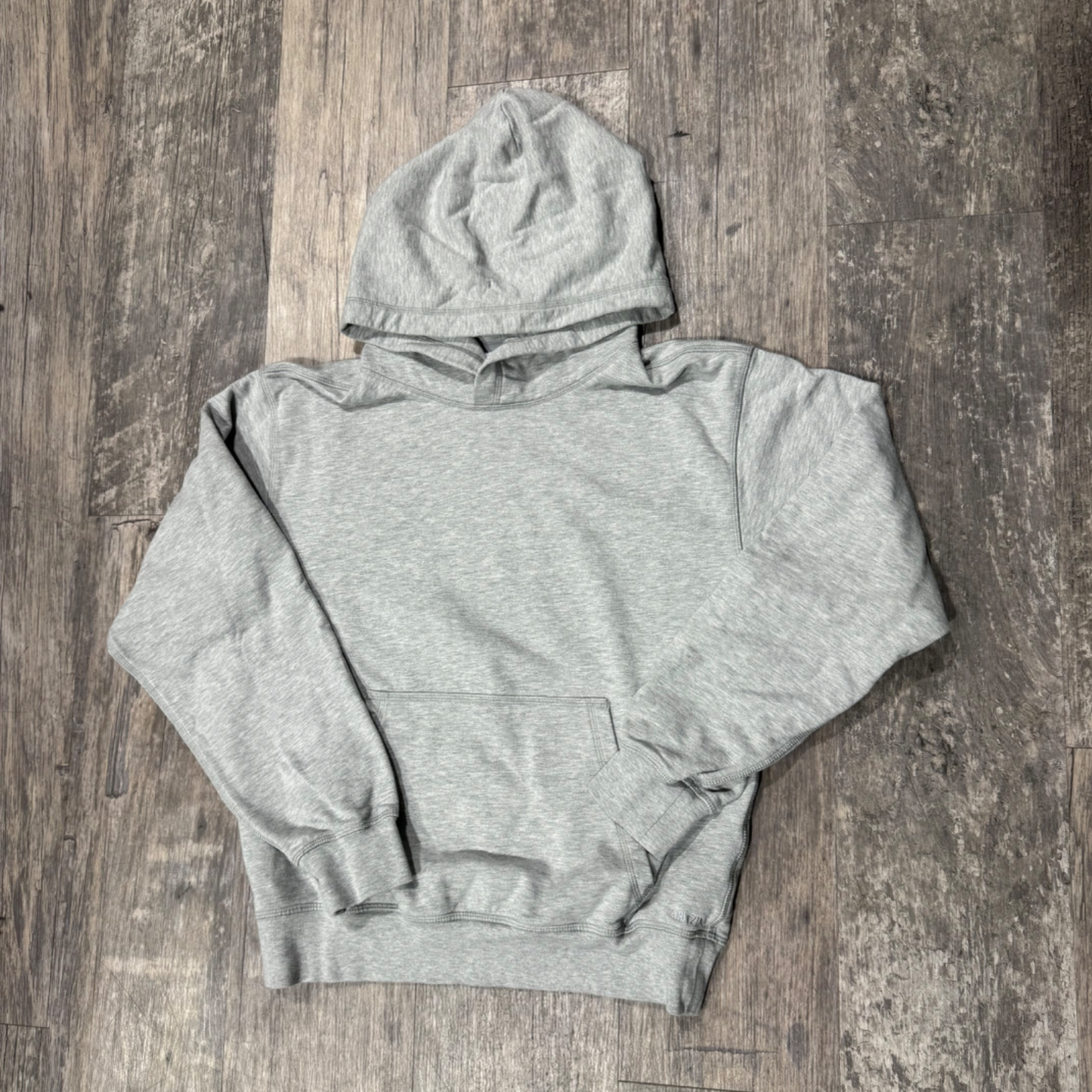 Aritzia Sweatshirt Size Medium