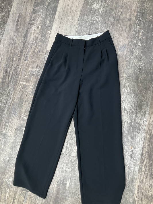 Aritzia Khakis Size 8