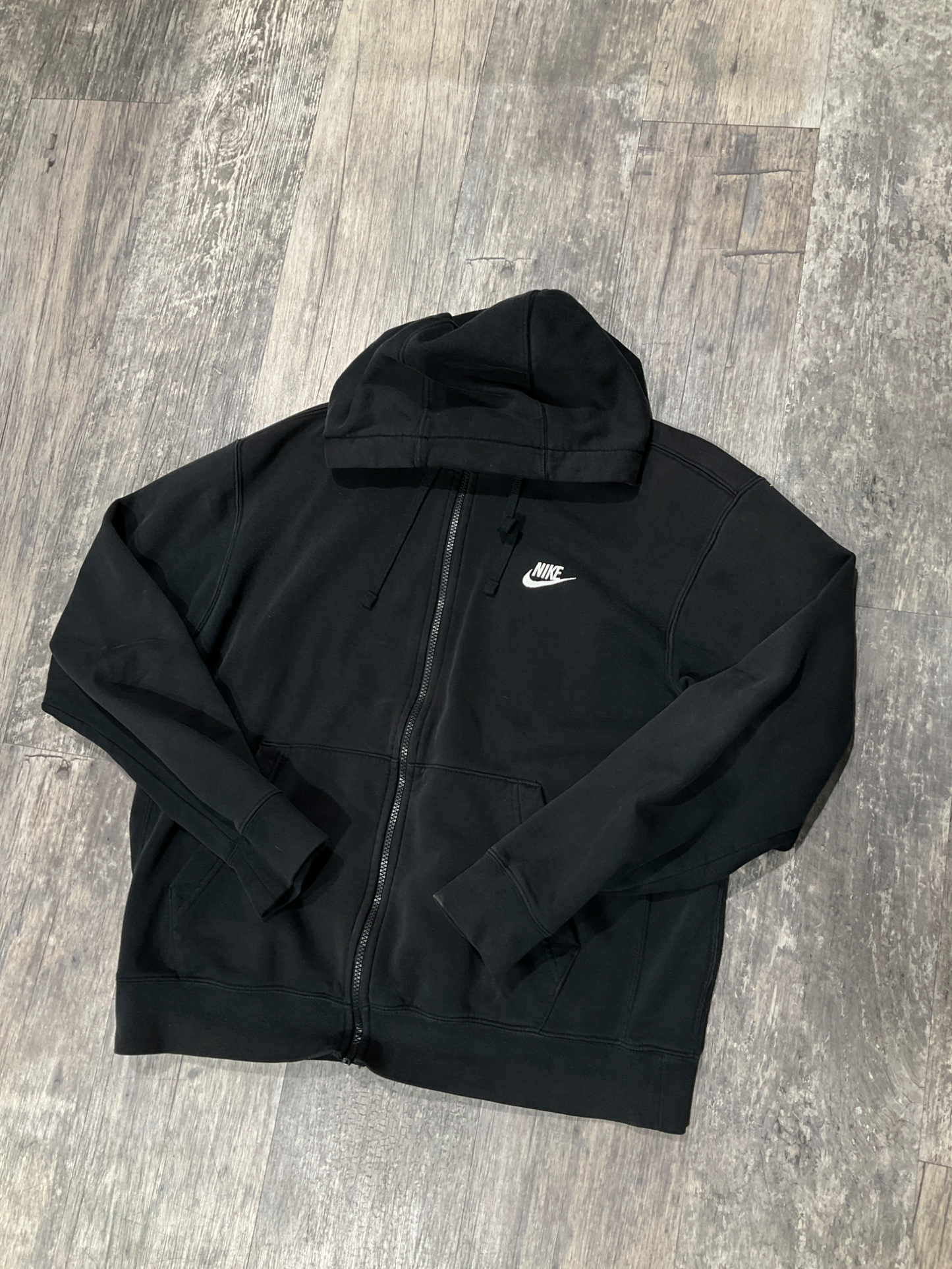 Nike Sweater Size Medium