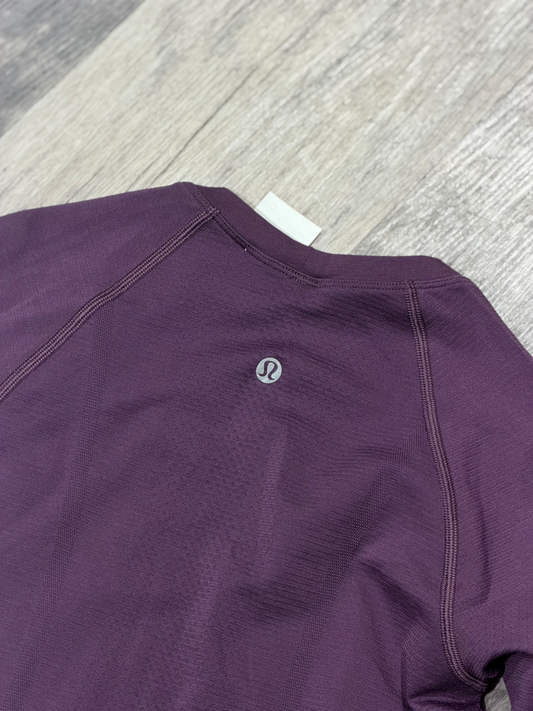 Lulu Lemon Long Sleeve Top Size Small