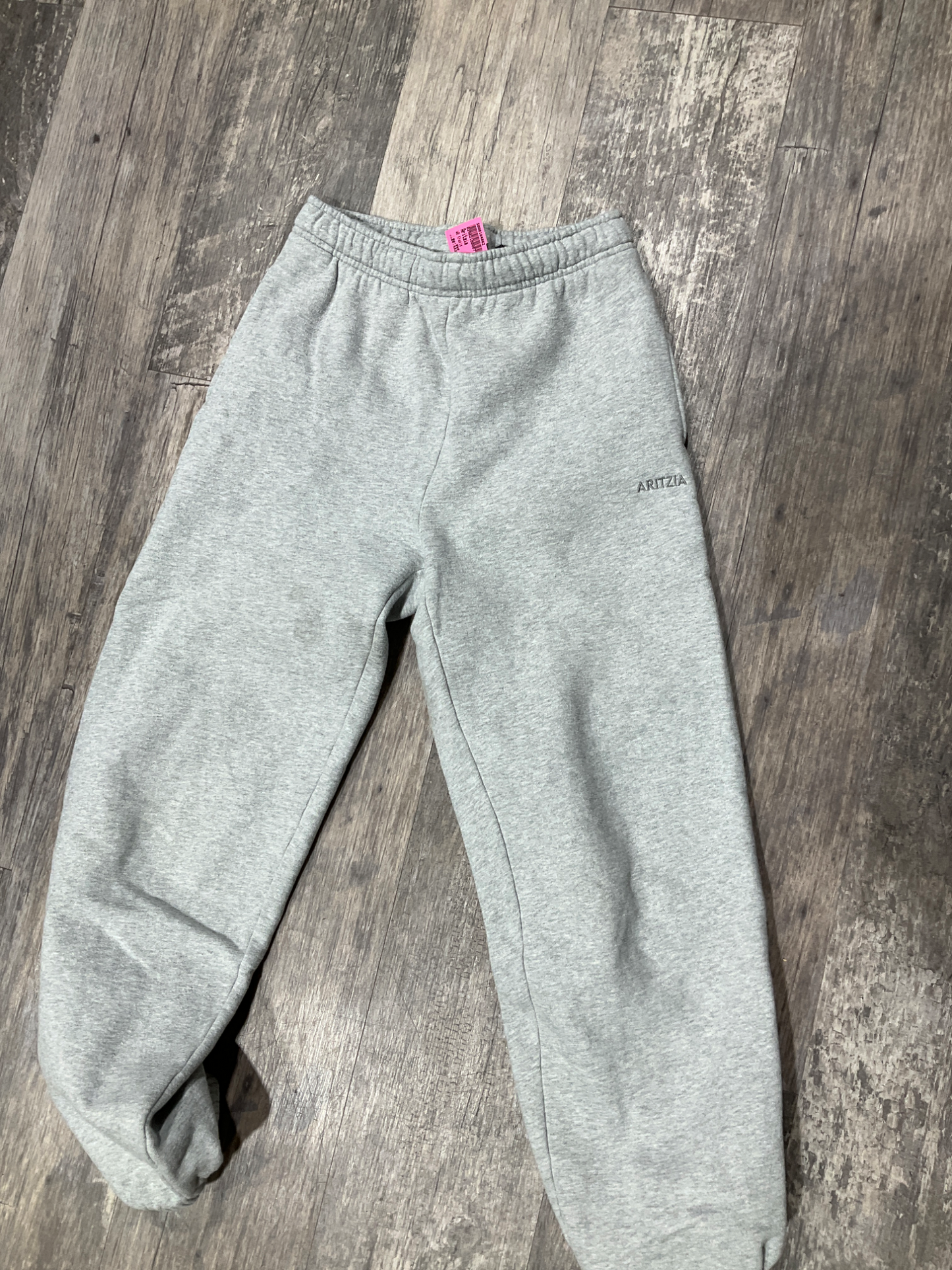 Aritzia Khakis Extra Extra Small