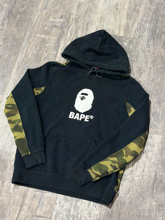 A Bathing Ape Sweatshirt Size Extra Small