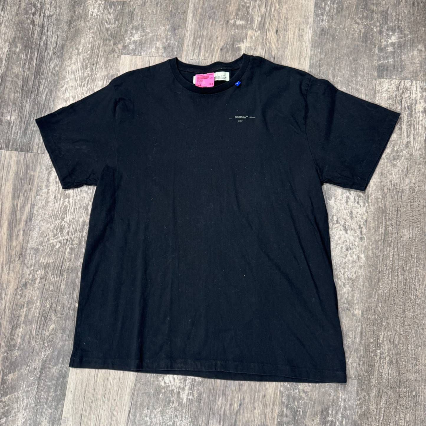 Off White T-shirt Size Extra Large