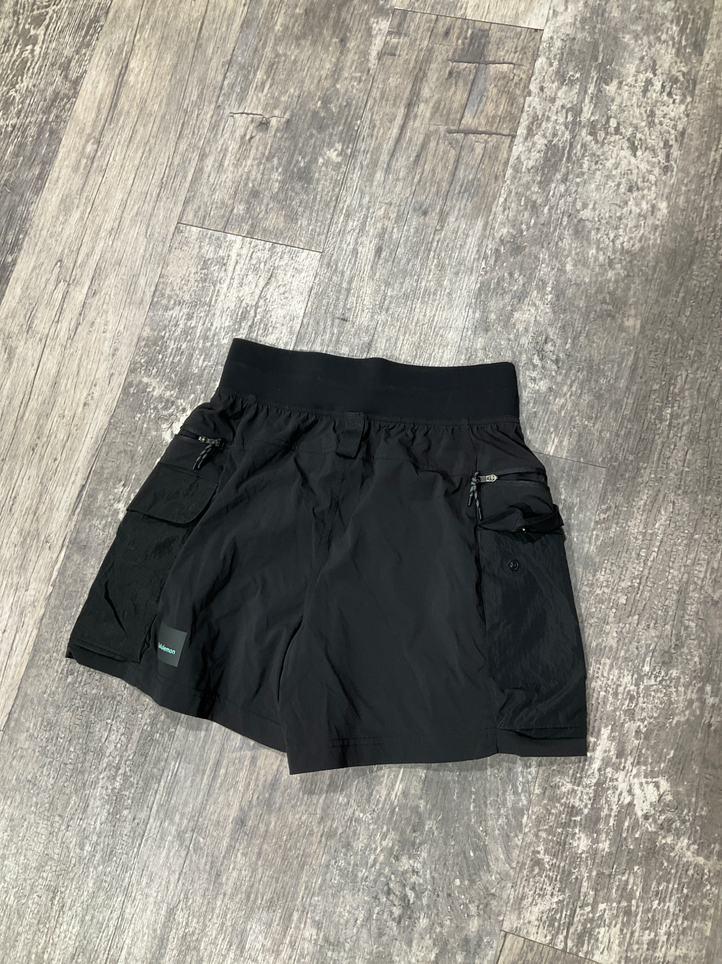 Lululemon Shorts Size 4