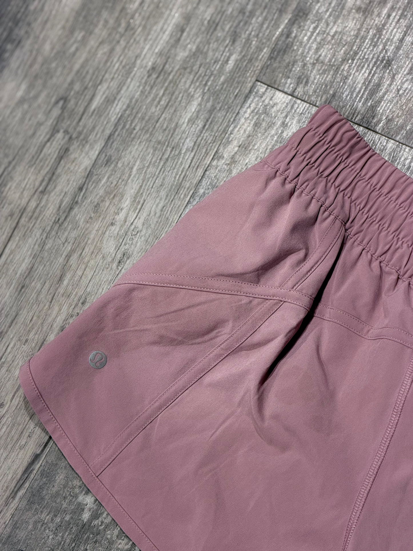 Lulu Lemon Shorts Size Medium