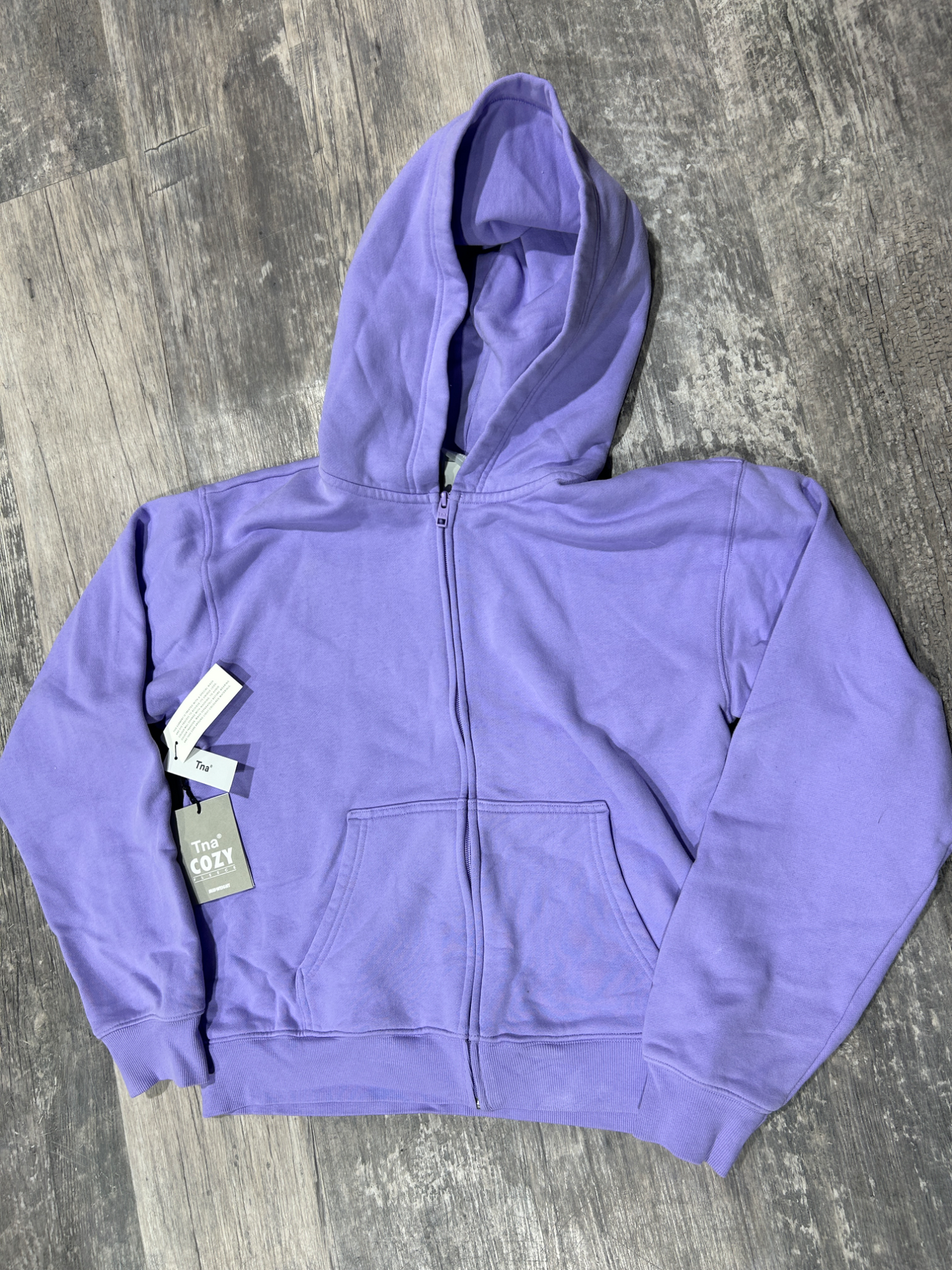 Tna Sweater Size Medium