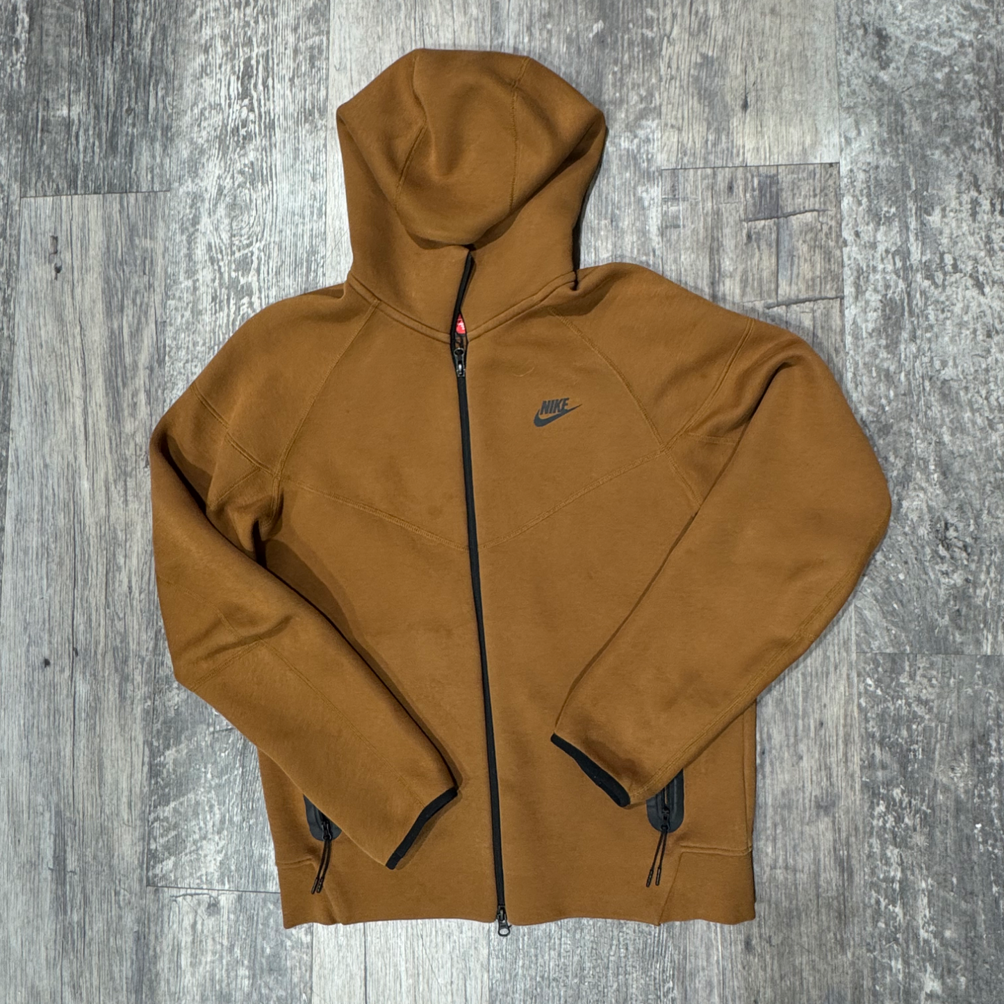 Nike Sweater Size Medium