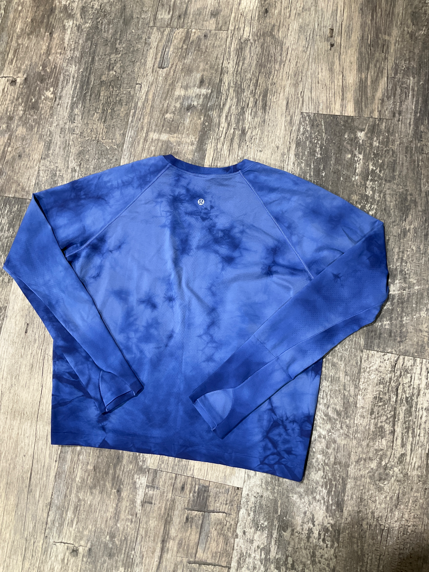 Lulu Lemon Athletic Top Size Extra Large