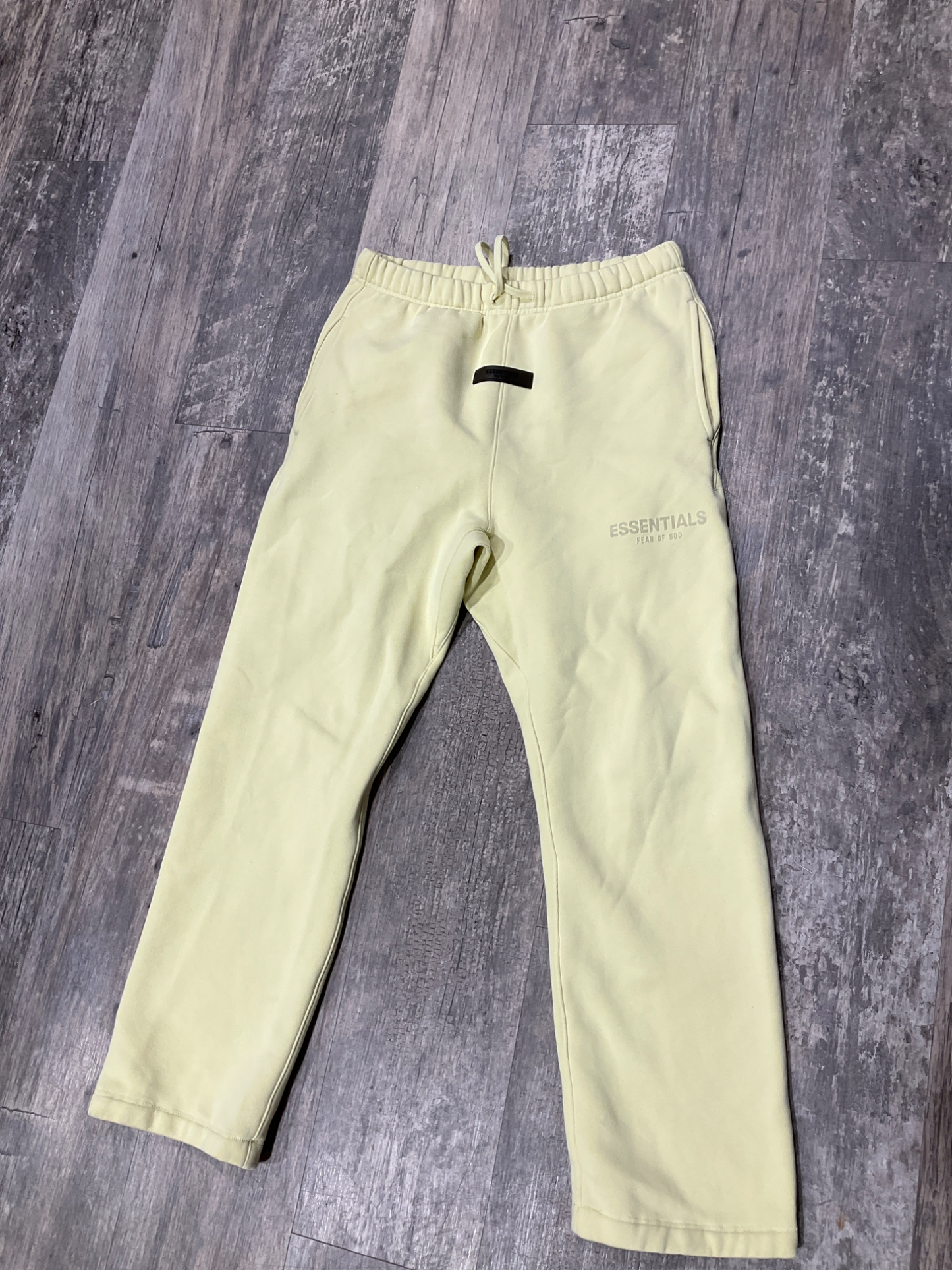 Fear Of God Essentials Khakis Size Small