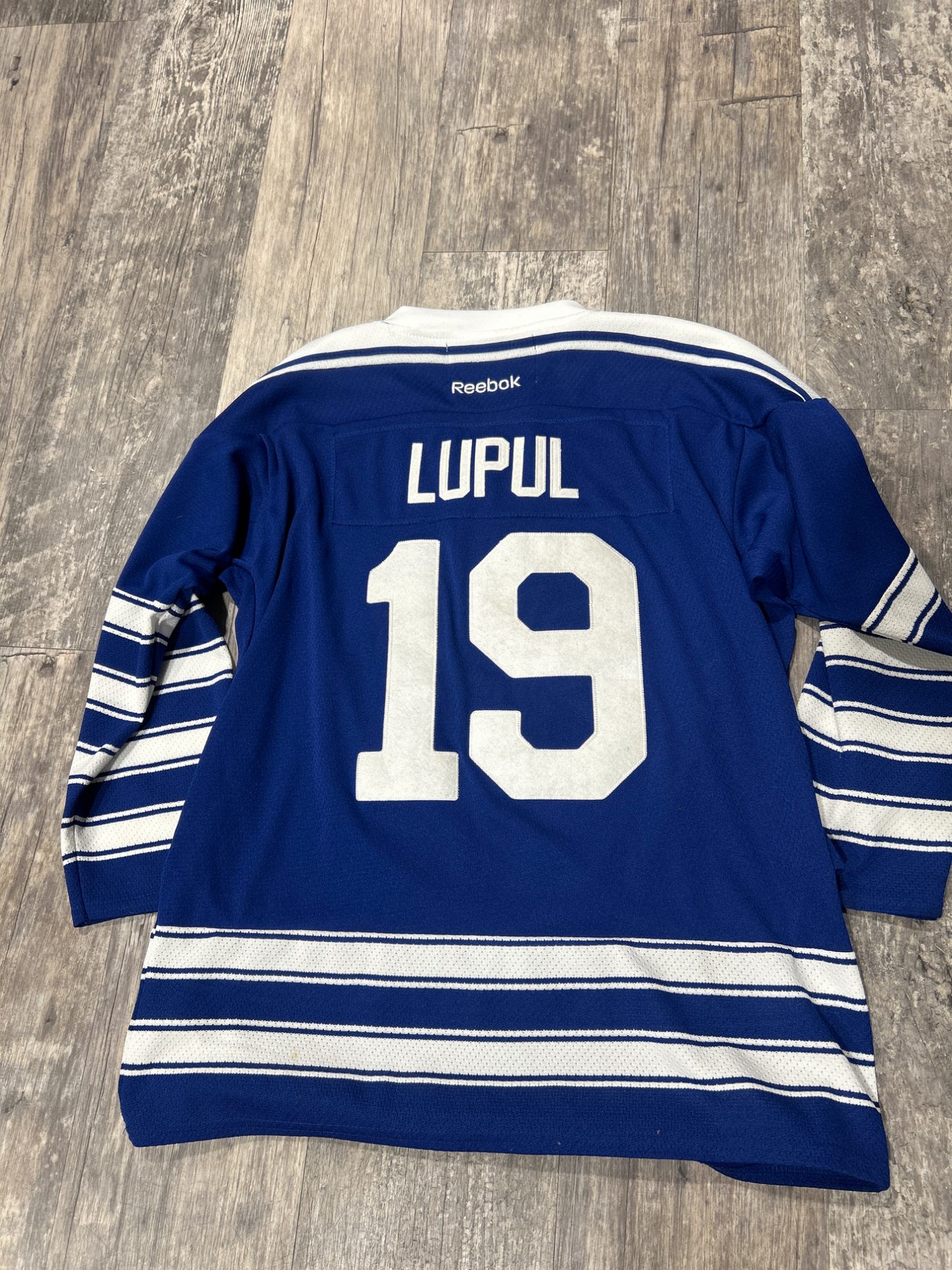 Nhl Sweatshirt Size Extra Small