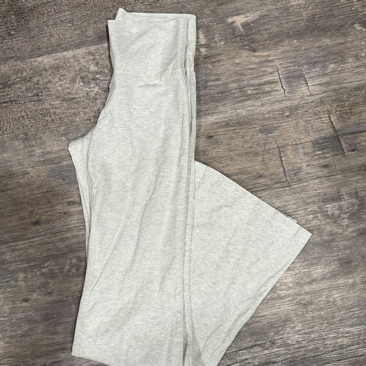 Tna Khakis Size Small