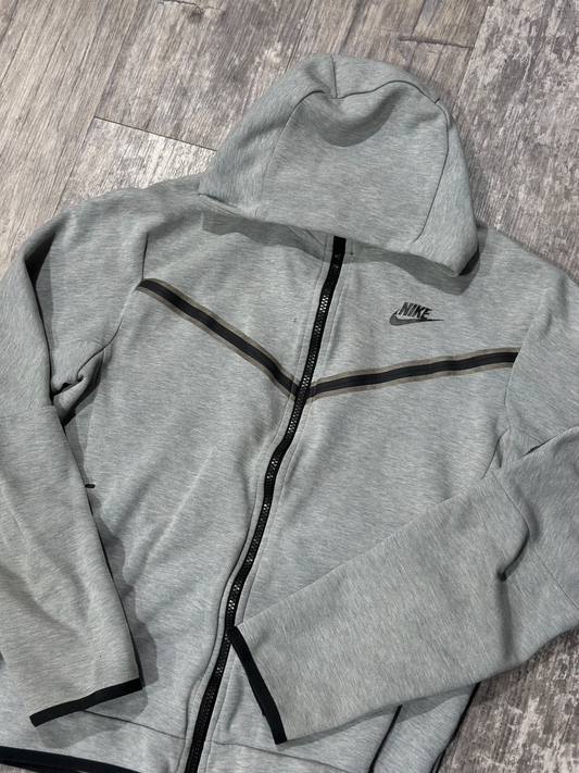 Nike Dri Fit Sweatshirt Size Small