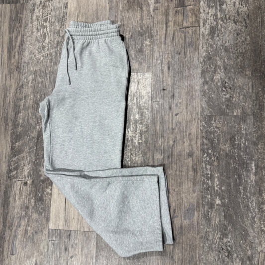 Aritzia Khakis Size Large