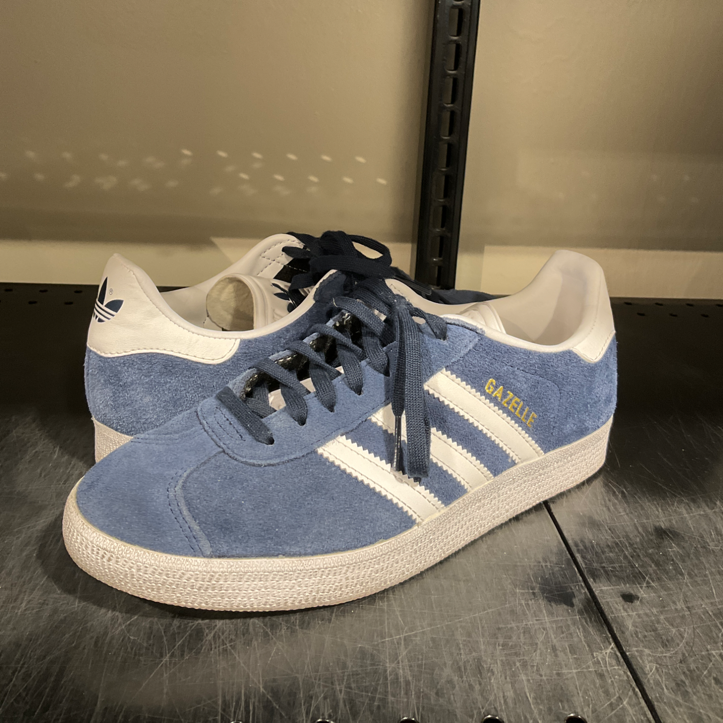 Adidas Casual Shoes Womens 6