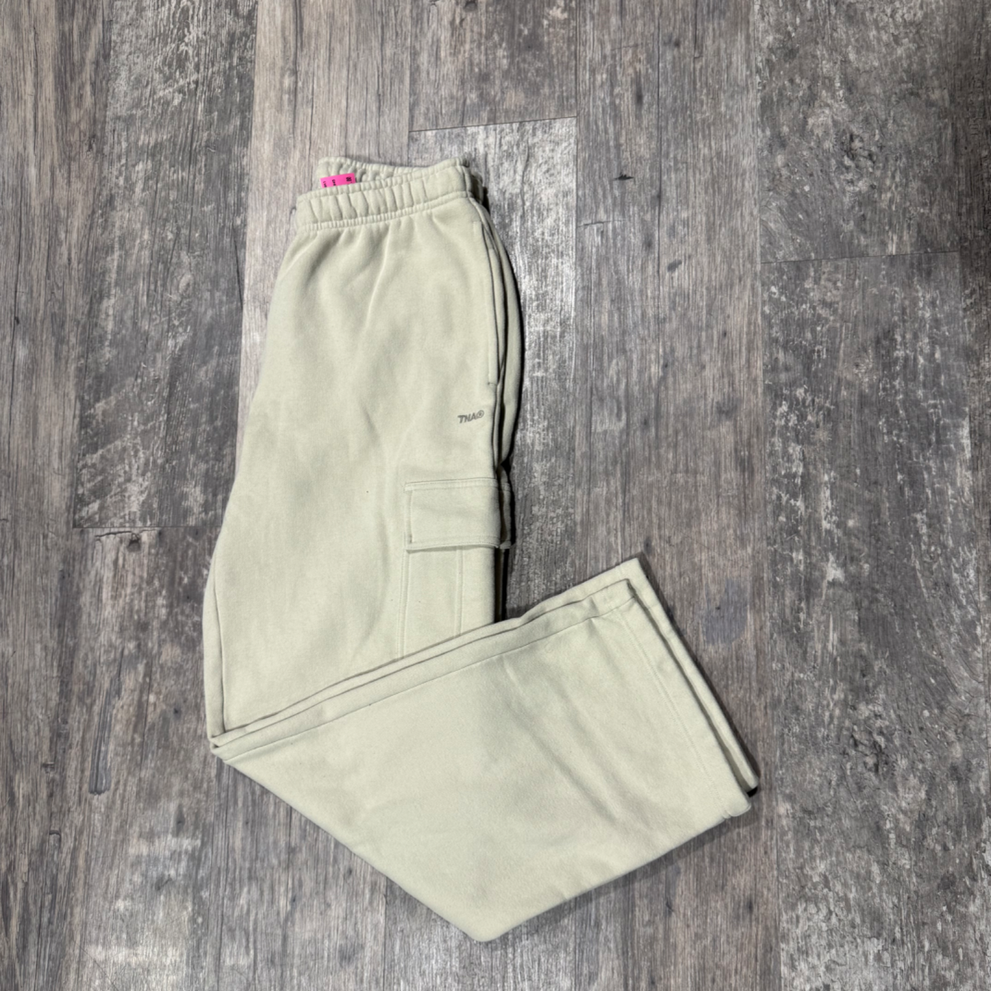 Aritzia Khakis Size Medium