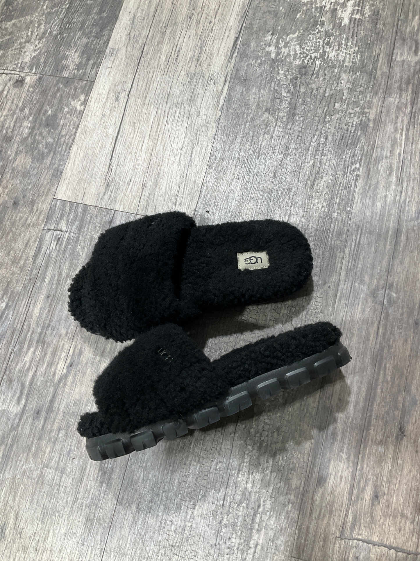 Uggs Sandals Womens 7