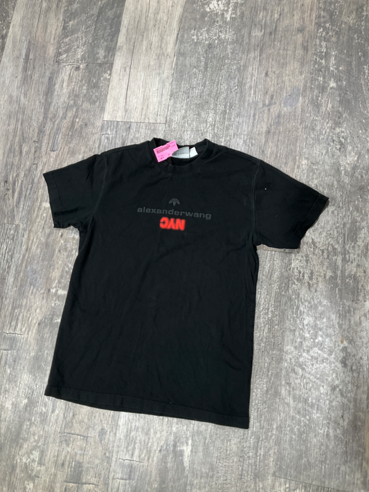 T-shirt Size Small