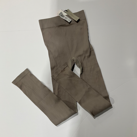 Babaton Khakis Size Medium