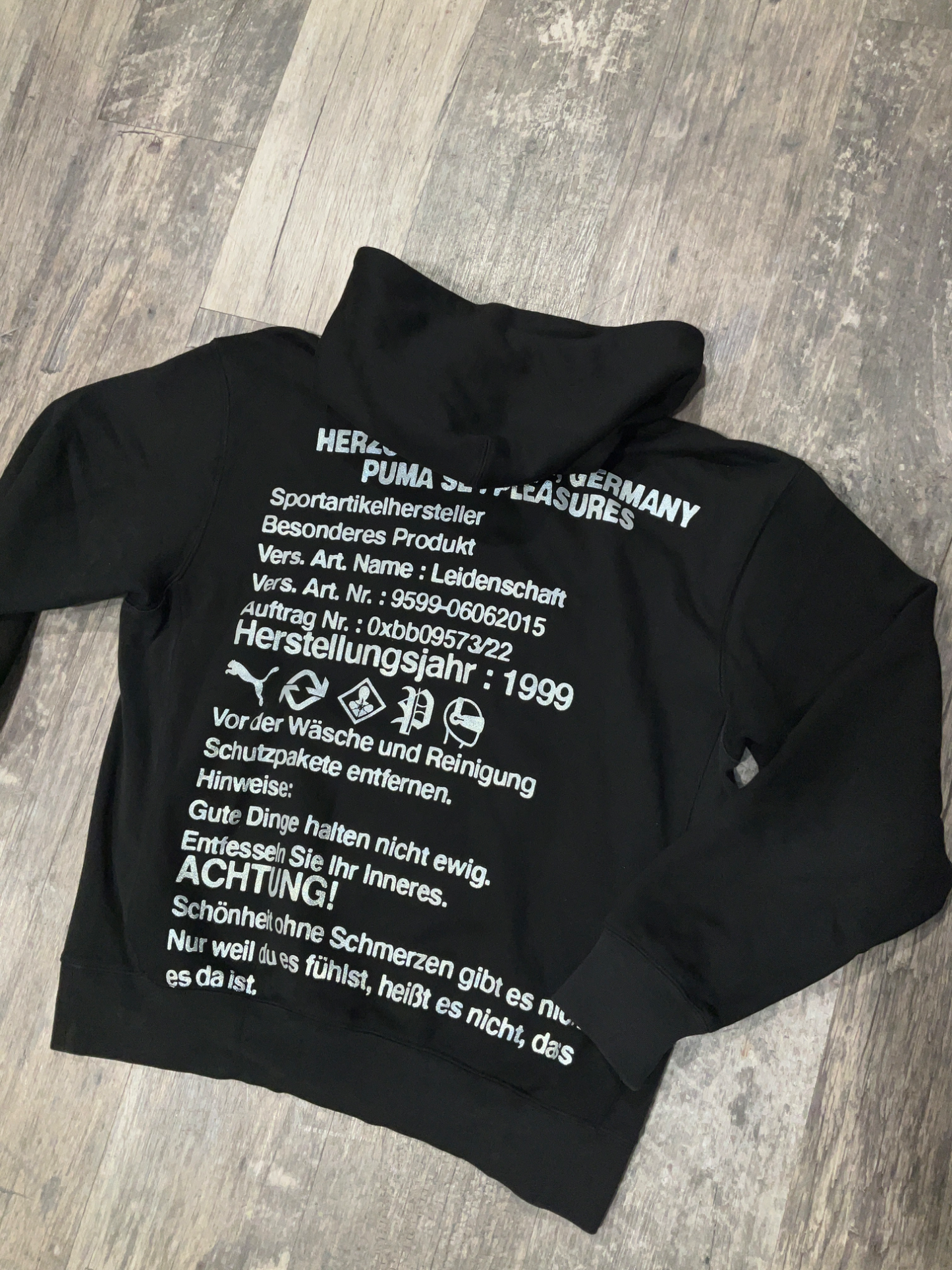 Puma Sweatshirt Size Medium