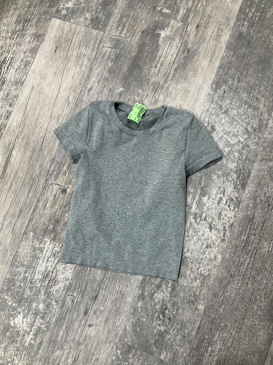 Aritzia T-Shirt Size Small
