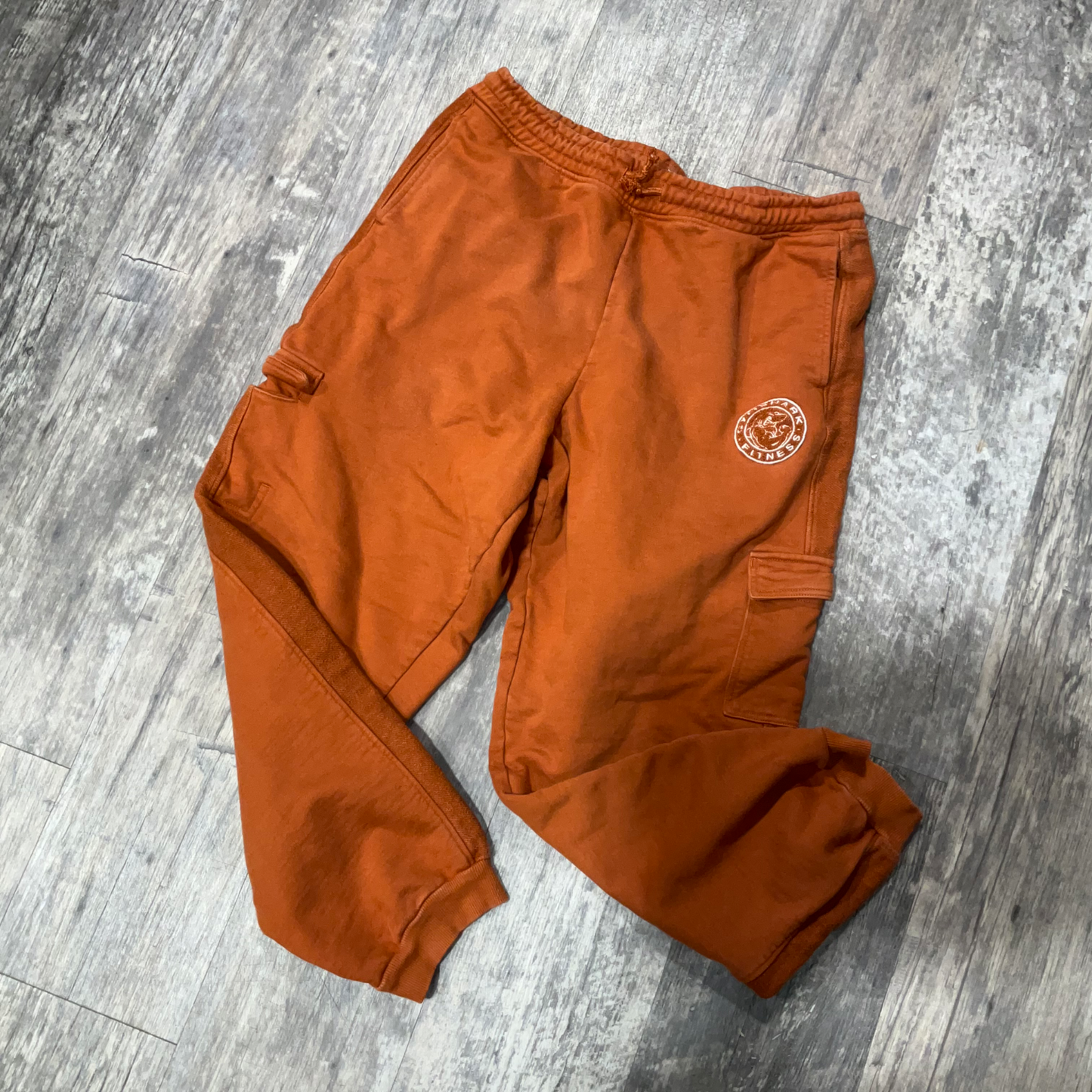 Gym Shark Khakis Size Extra Large