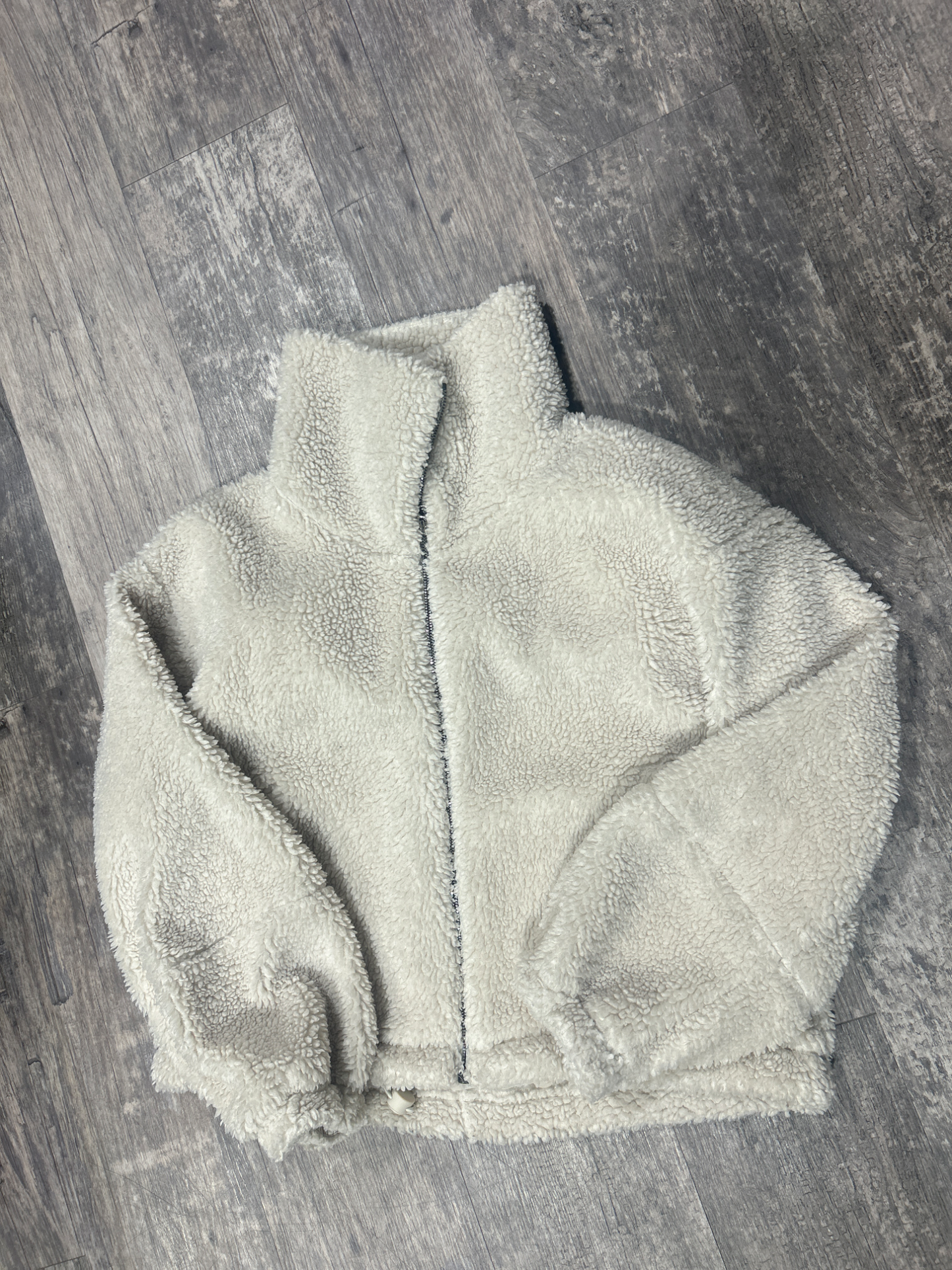 Lululemon Outerwear Size Medium